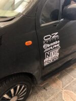 برچسب بدنه خودرو طرح لوگو روی درب - Image 2