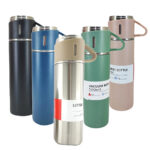 فلاسک مدل 3 کاپ VACUUM گنجایش 0.5 لیتر به همراه لیوان مجموعه 3 عددی