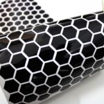 برچسب لچکی عقب طرح لانه زنبوری60*15 - Image 6