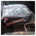 کاور ترمز دستی چرمی مدل SH26 رنگ مشکی زرشکی - Image 3