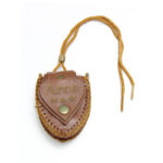 آویز خوشبو کننده مدل چرمی - رنگ مارون