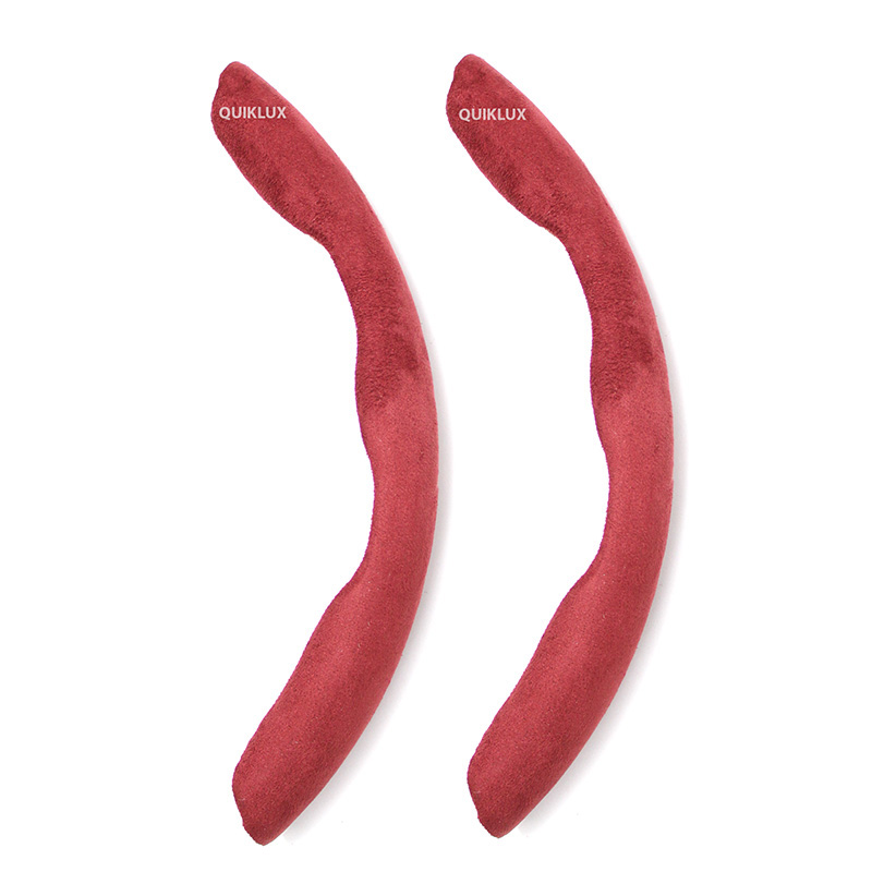 کاور بازویی روی فرمان